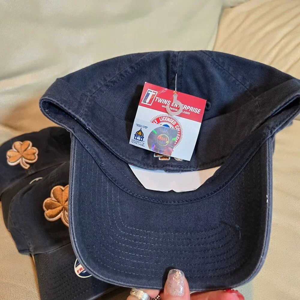 ☘️'NWT Notre Dame Fighting Irish Twins Enterprise Franchise Fitted Hat Small